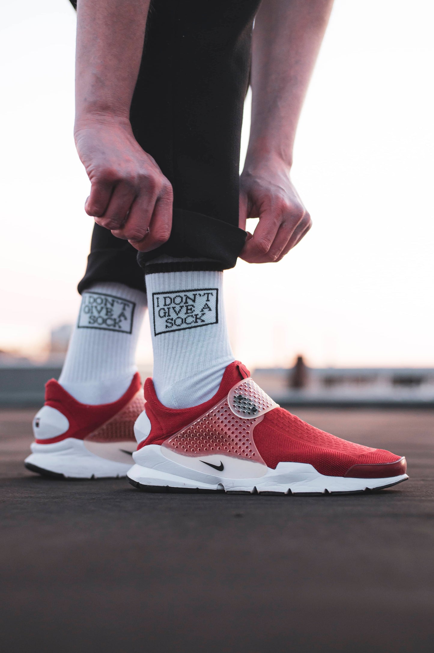 I don't give a sock black/white edition sokken